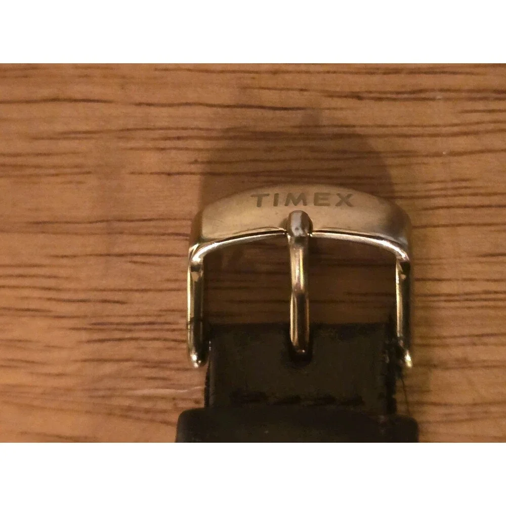 Vintage Timex Easy Reader 38mm Gold-Tone Watch TW2P75800 – Cream Dial – Works!